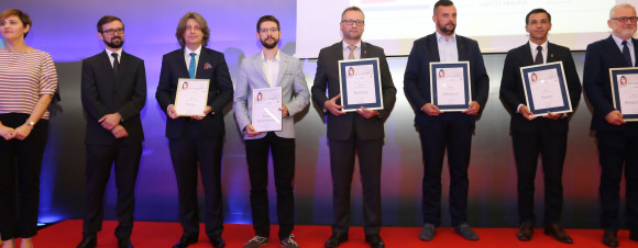 Wyróżnienie za aktywizację sportową dzieci i młodzieży Wyróżnienie za aktywizację sportową dzieci i młodzieży