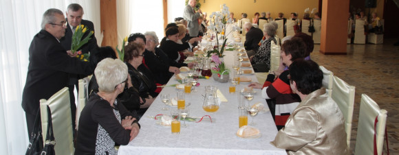 Dzień Kobiet u seniorek Dzień Kobiet u seniorek